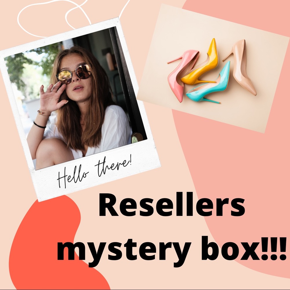 Mystery box - 10 pairs of flats & loafers